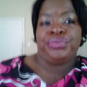 Meet your Posher, Elaine